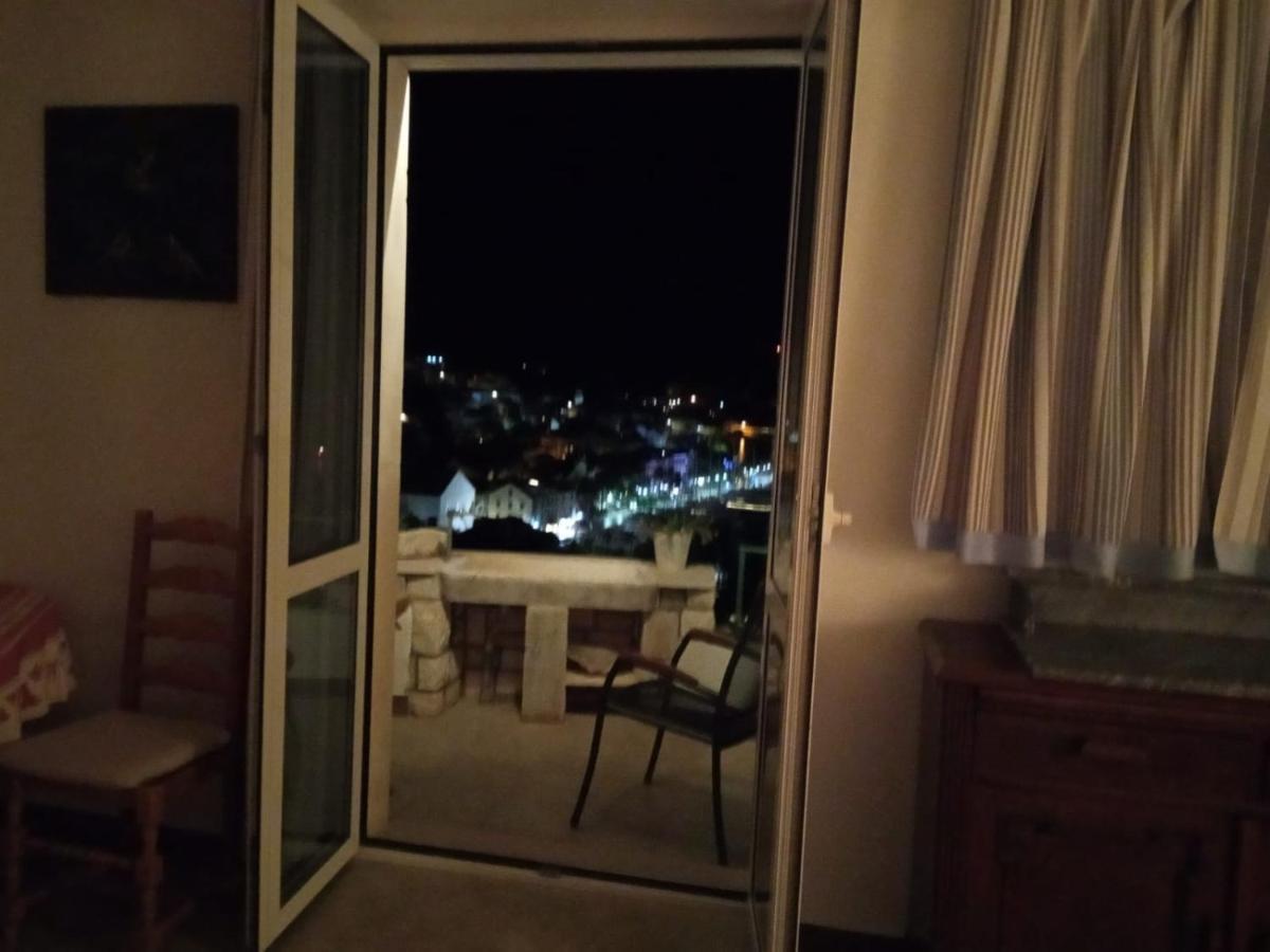 Apartments Bocin Rosso Хвар Екстериор снимка