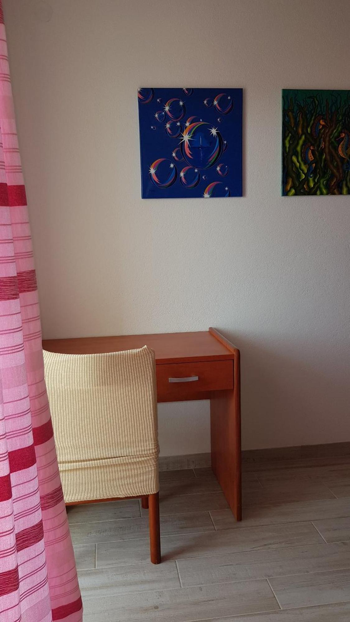 Apartments Bocin Rosso Хвар Екстериор снимка