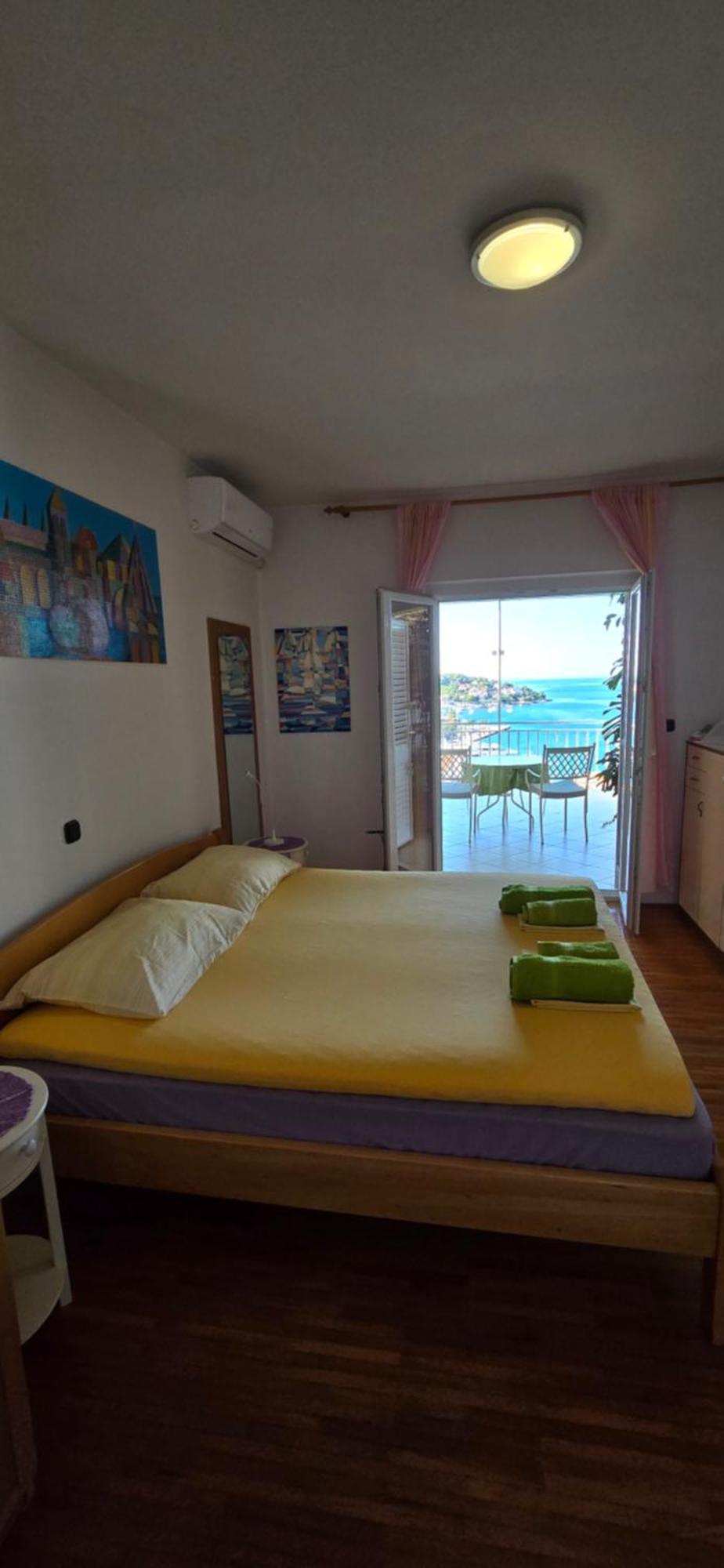 Apartments Bocin Rosso Хвар Екстериор снимка