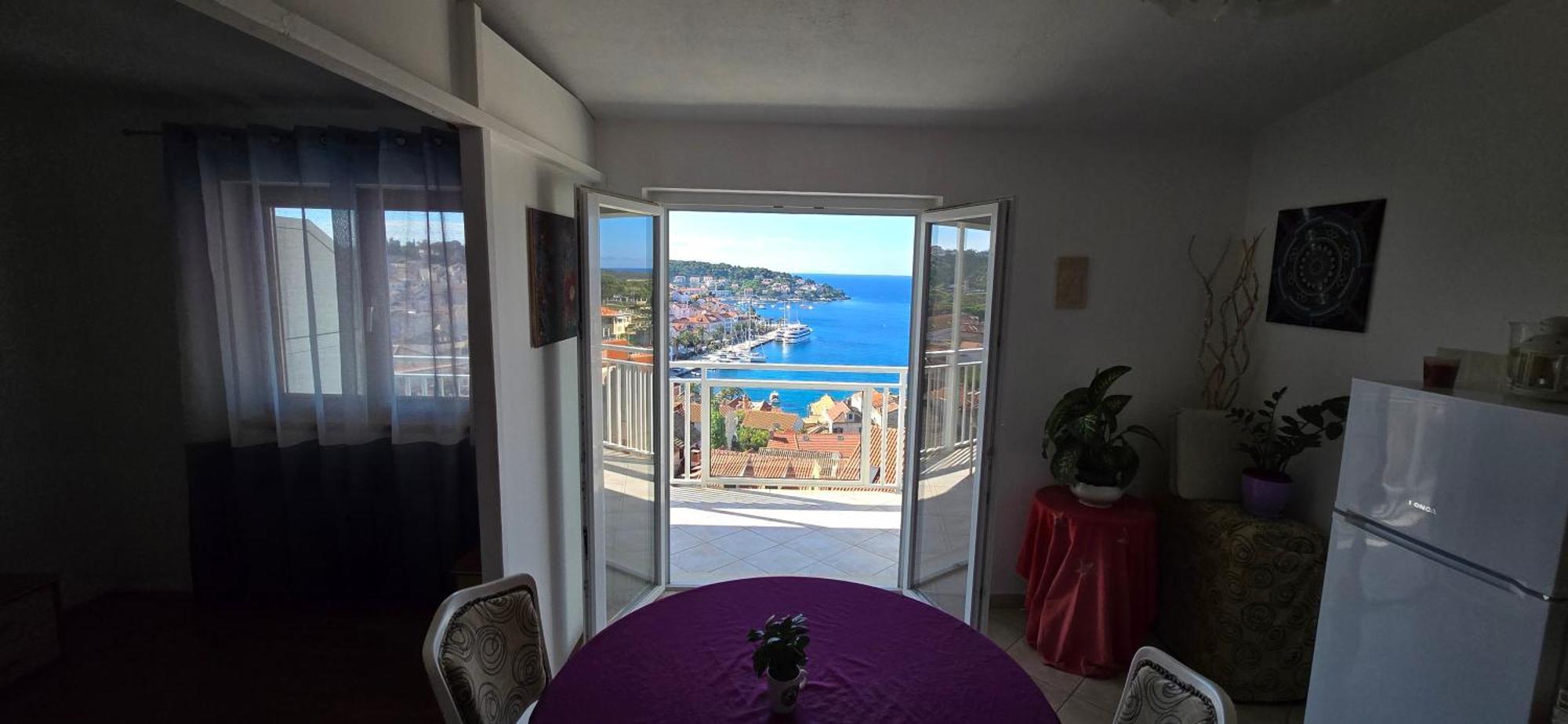 Apartments Bocin Rosso Хвар Екстериор снимка