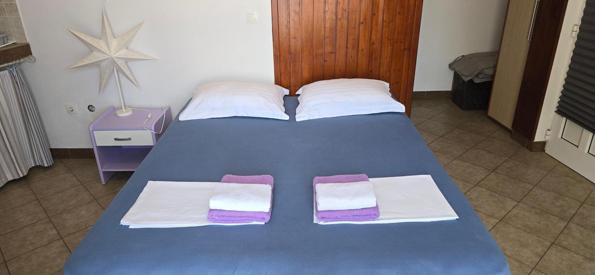 Apartments Bocin Rosso Хвар Екстериор снимка