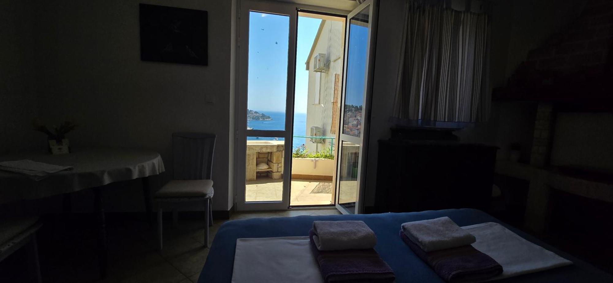 Apartments Bocin Rosso Хвар Екстериор снимка