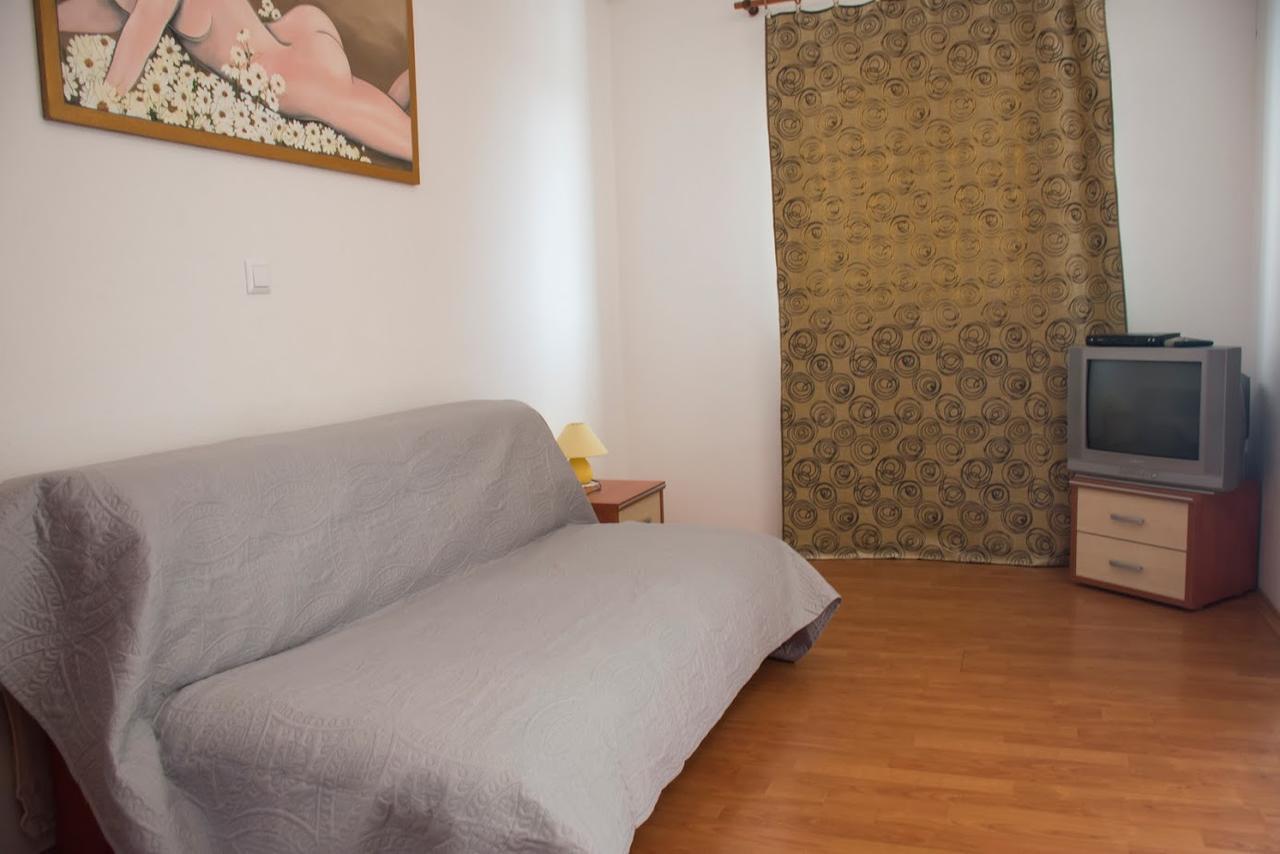 Apartments Bocin Rosso Хвар Екстериор снимка